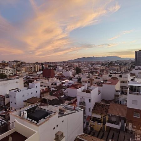 Malaga Prime Location - Stylish Apartment With Free Wifi, Free Parking, Steps From The Historic Center Málaga Exterior foto