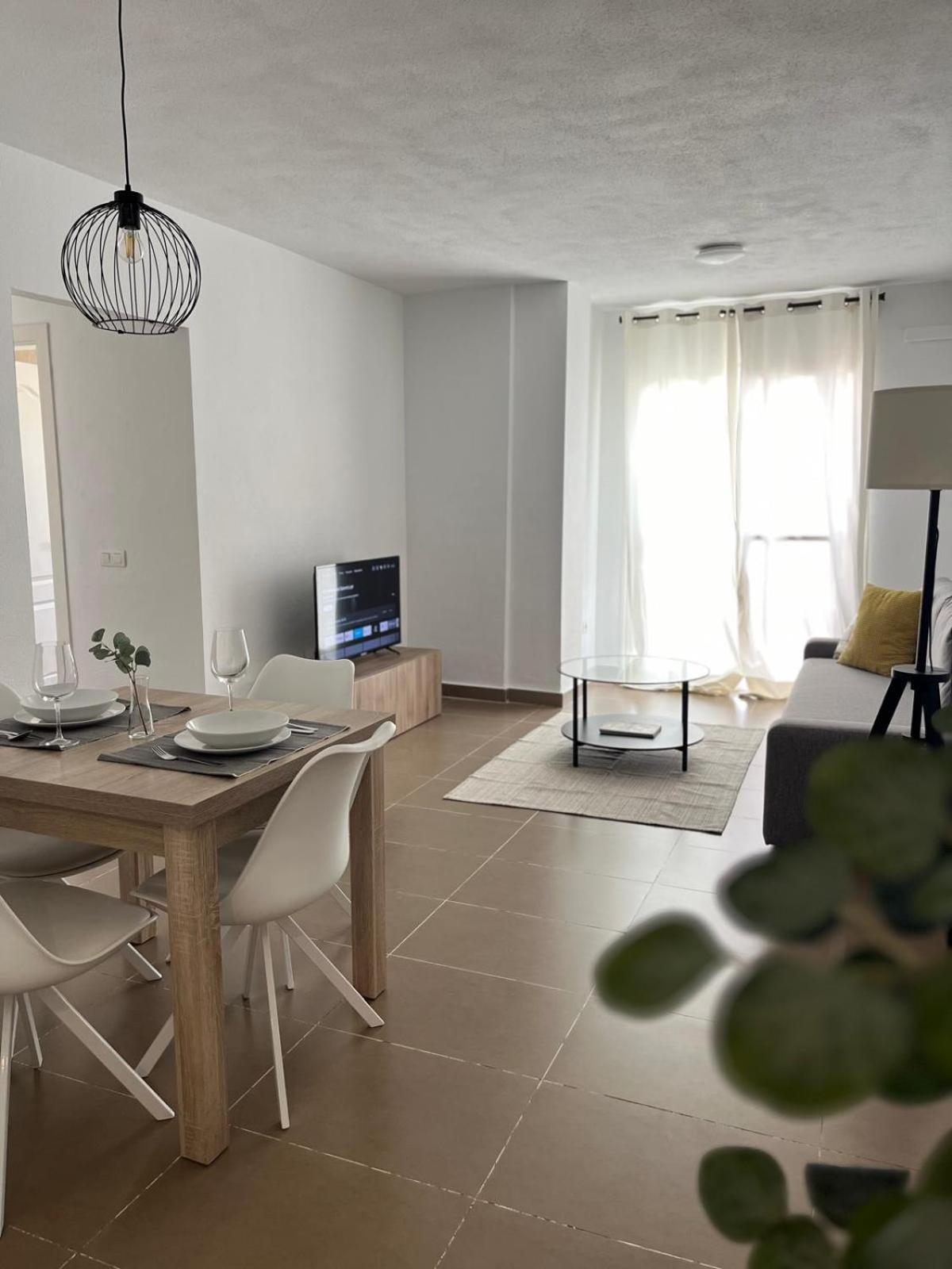 Malaga Prime Location - Stylish Apartment With Free Wifi, Free Parking, Steps From The Historic Center Málaga Exterior foto